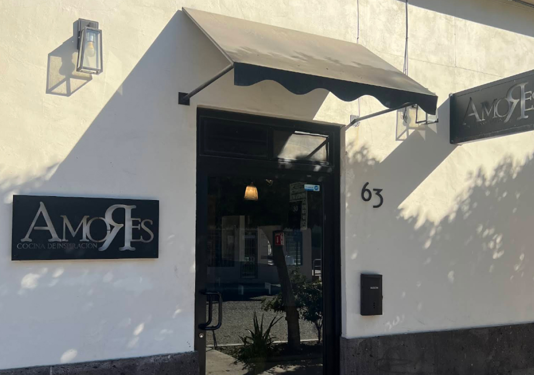 Dining room interior of Restaurante Amores Tecate